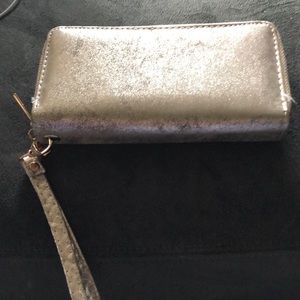 New wristlet